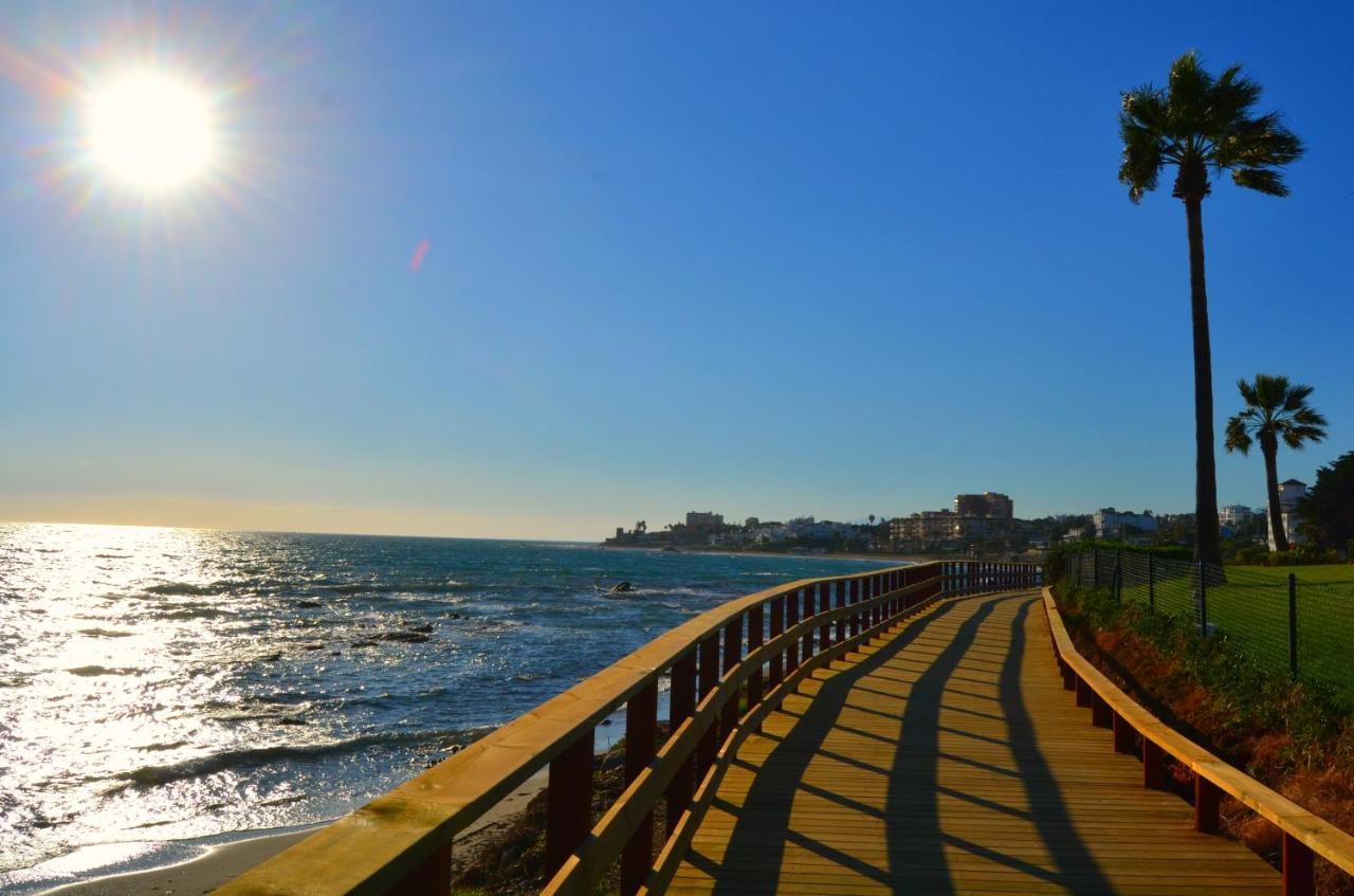 Precioso Apartamento Junto A Playa Y Con Piscina. Apartment Malaga Bagian luar foto